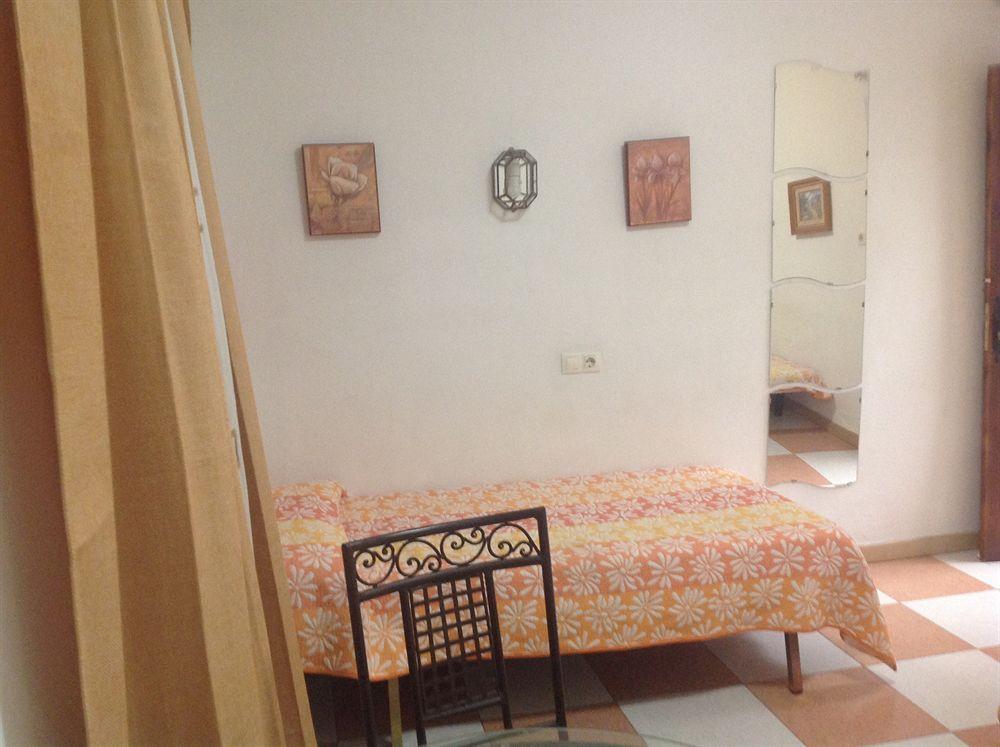 Hostal El Rincon De Carlota Севиля Екстериор снимка