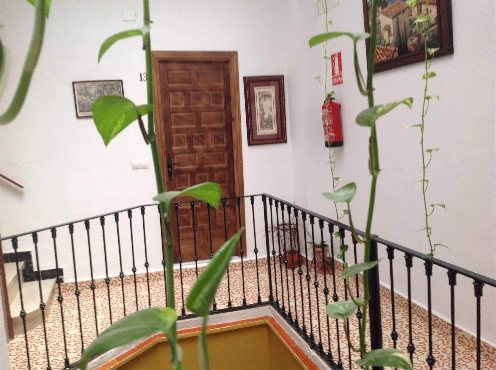 Hostal El Rincon De Carlota Севиля Екстериор снимка