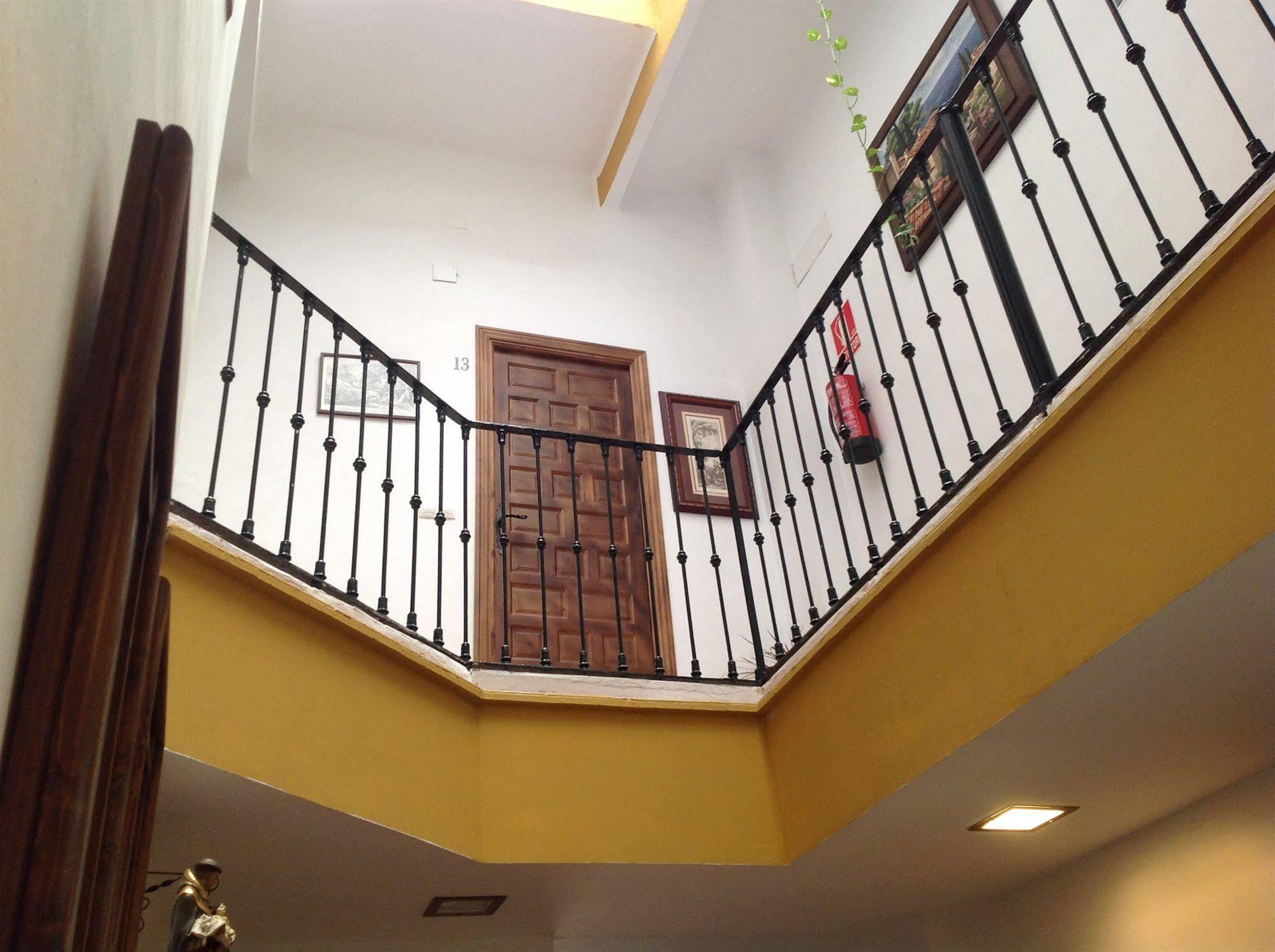 Hostal El Rincon De Carlota Севиля Екстериор снимка