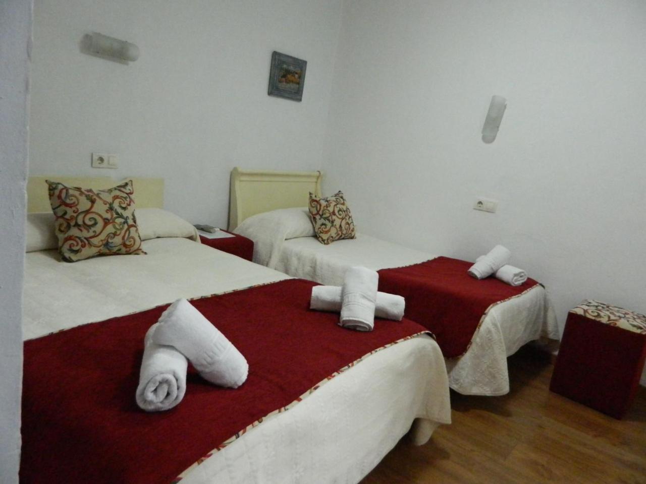 Hostal El Rincon De Carlota Севиля Екстериор снимка