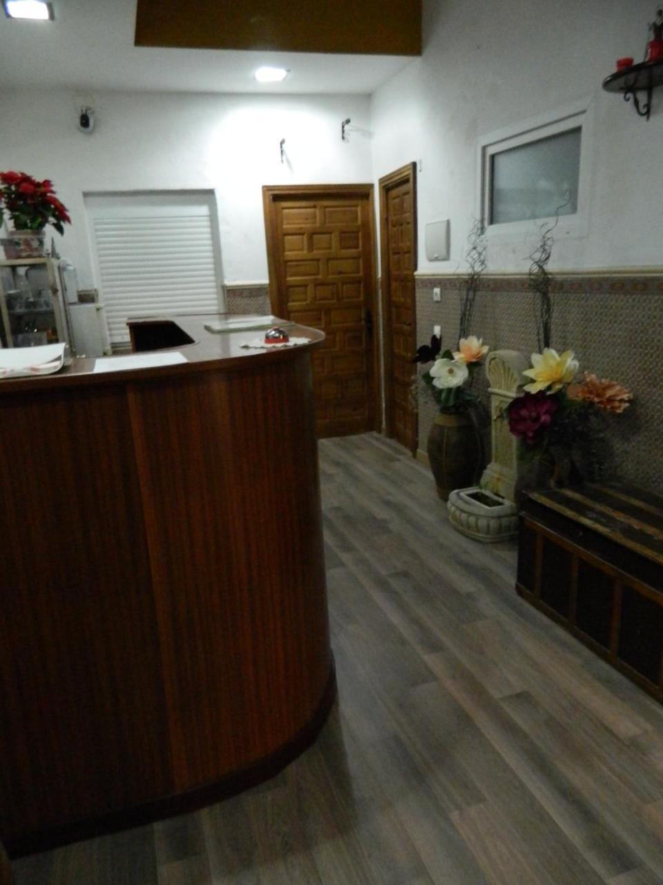 Hostal El Rincon De Carlota Севиля Екстериор снимка