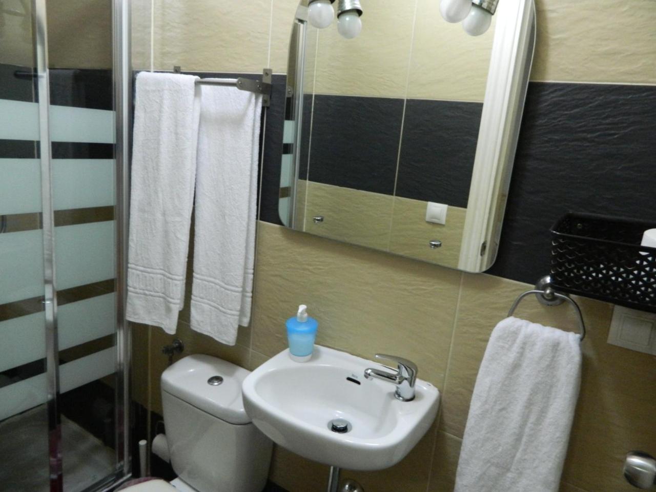 Hostal El Rincon De Carlota Севиля Екстериор снимка