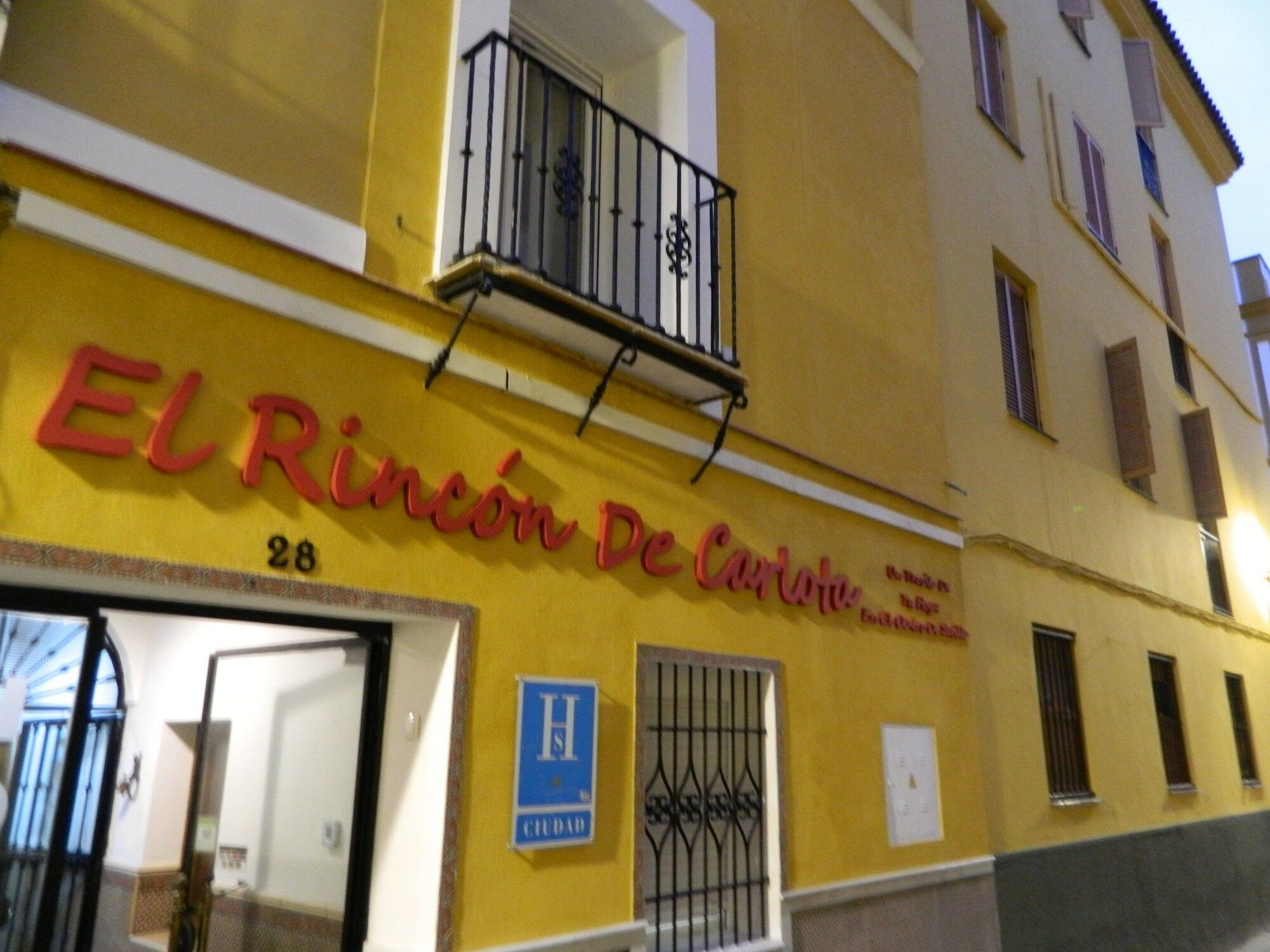 Hostal El Rincon De Carlota Севиля Екстериор снимка